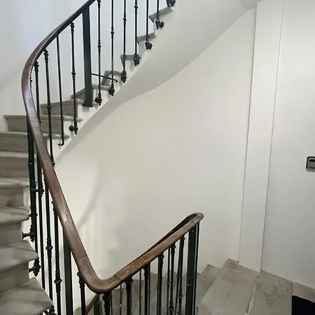 Le Baroque Wifi Apartment